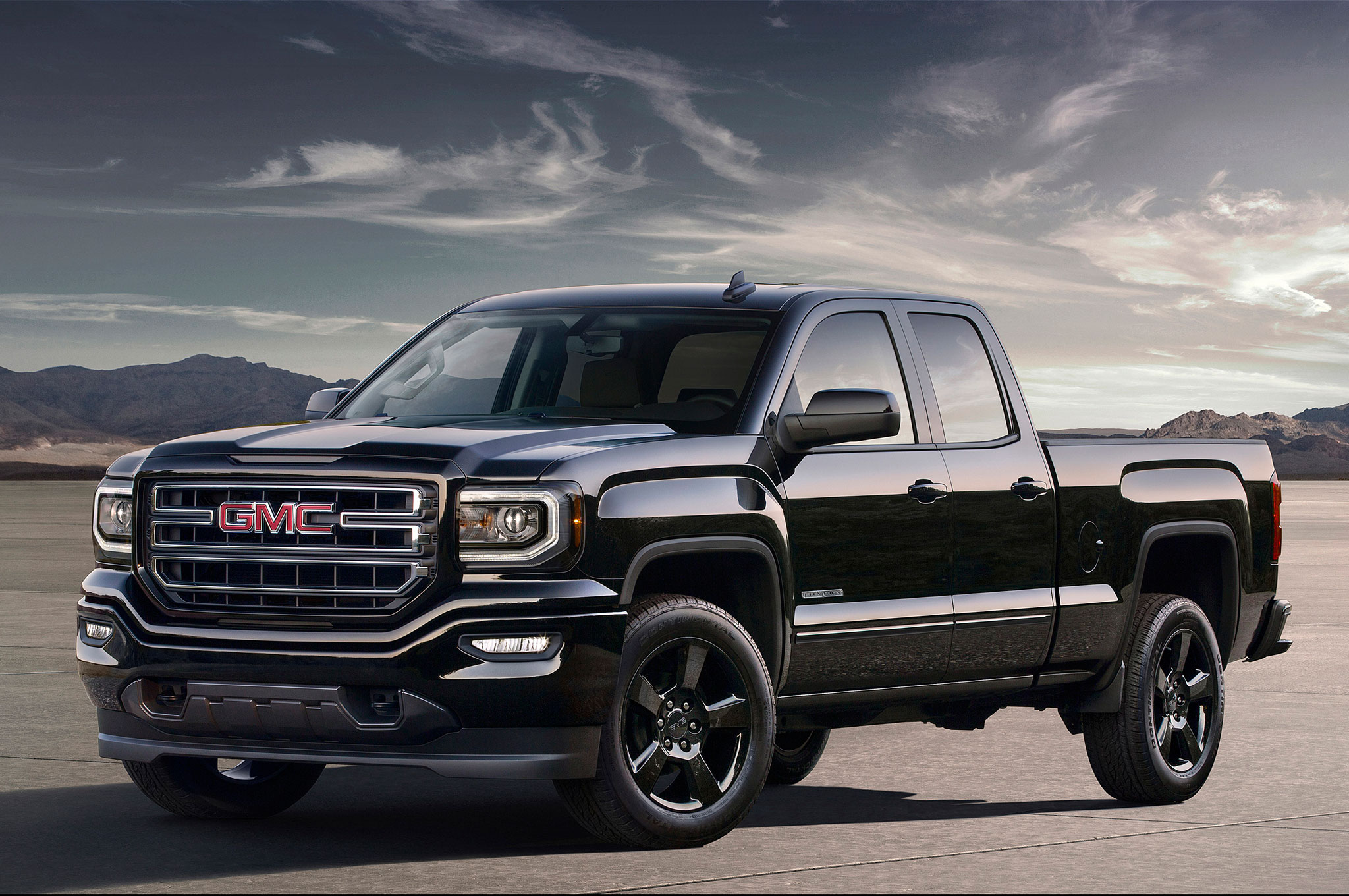 Updated 2016 Gmc Sierra Elevation Edition Revealed In Texas 2016 Gmc Sierra Elevation Left Front Angle